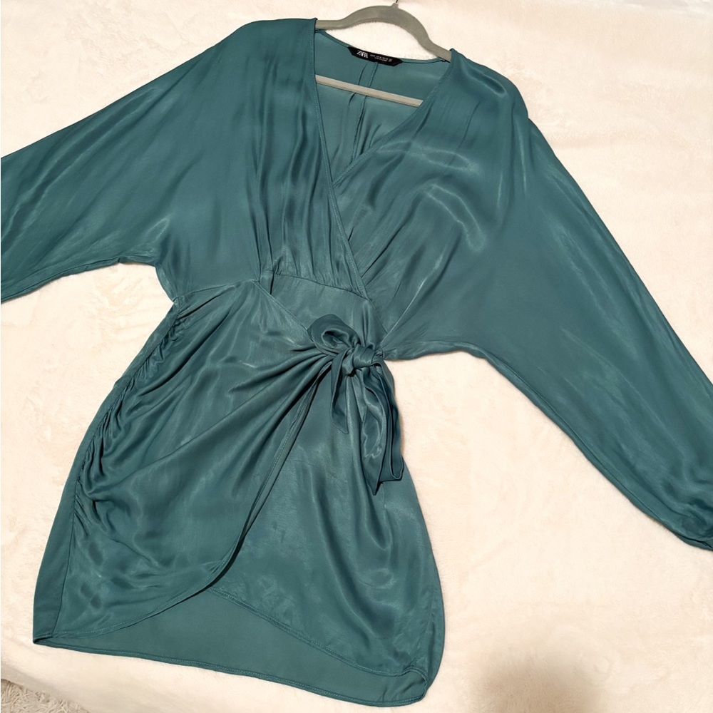 Zara Green Wrap Mini Dress Long Sleeve Tie Waist Size M - Picture 5 of 11